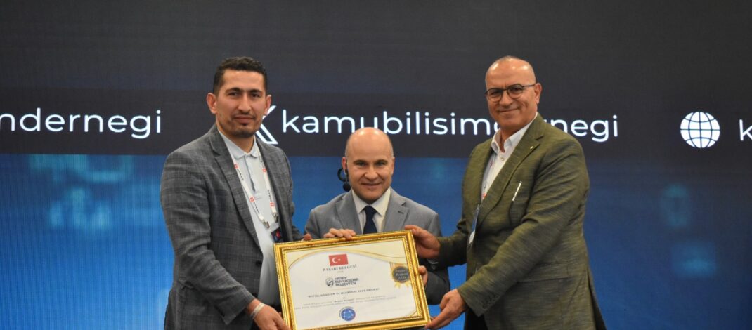 HBB, Kamu Bilişim Zirvesi’nde Başarıya Layık Görüldü!